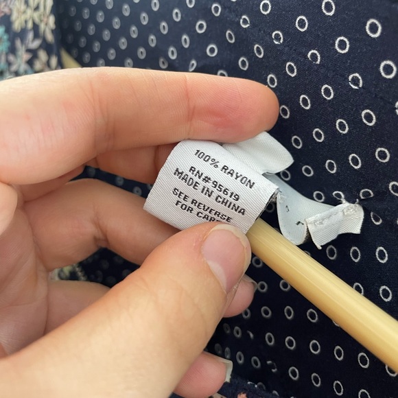 Fever Blue Floral Long Sleeves Zip Up Gathered Hem Relaxed Lightweight Jacket - Picture 3 of 14